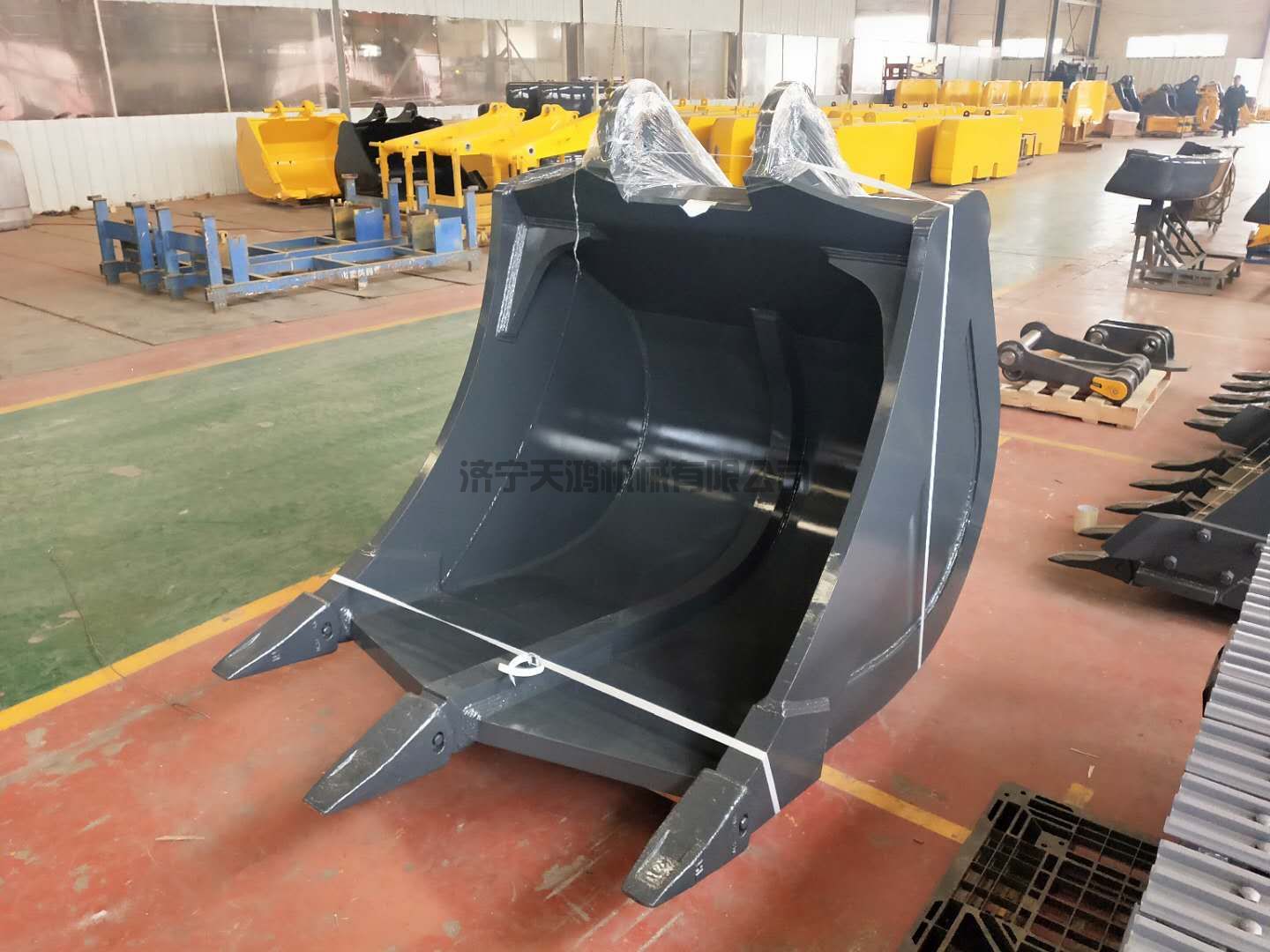 LG952挖掘機(jī)松土斗，50噸級(jí)三齒松土斗